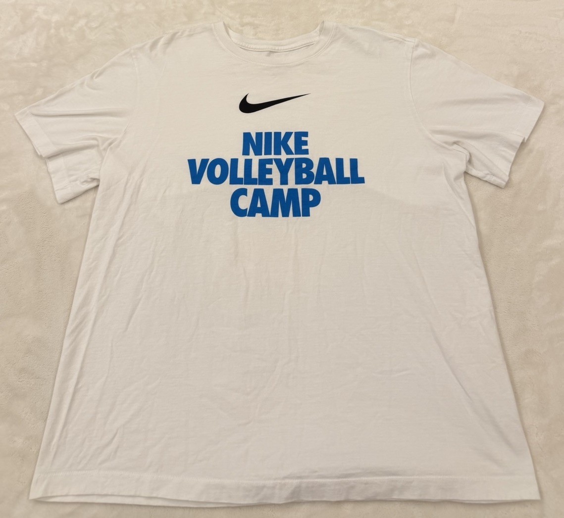 Nike Volleyball Camp T-Shirt Men’s Large White Graphic Swoosh The Nike Tee EUC