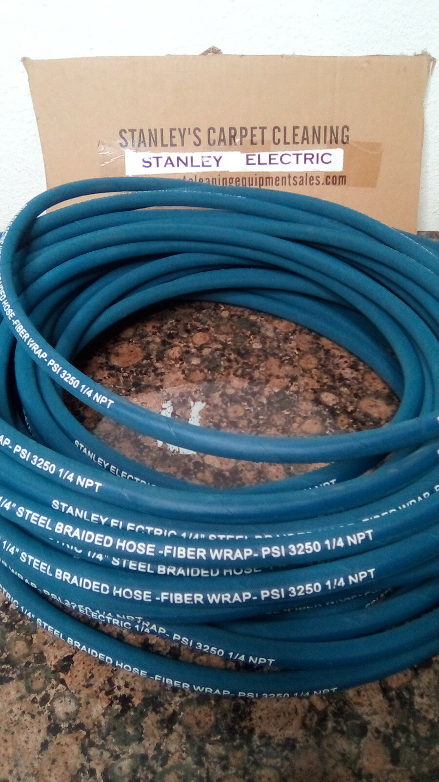 1 steel braided paint sprayer  line 1/4' npt 100 feet fiber wrap hose