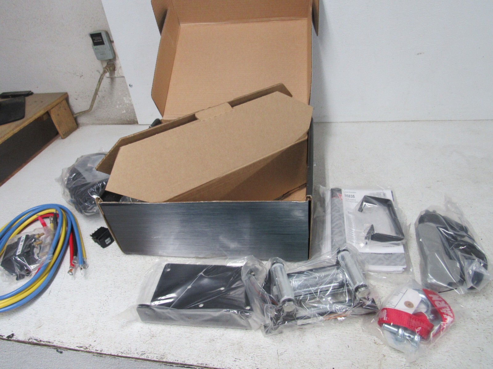 WARN 95835 WINCH KIT VANTAGE 4000LB STAMPEDE 900 4x4 CABLE NOS -GZ26
