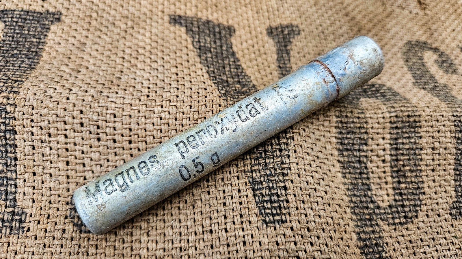 WW2 ORIGINAL GERMAN MEDICAL MAGNESIM PEROXIDE TABLETS CONTAINER RELIC KURLAND