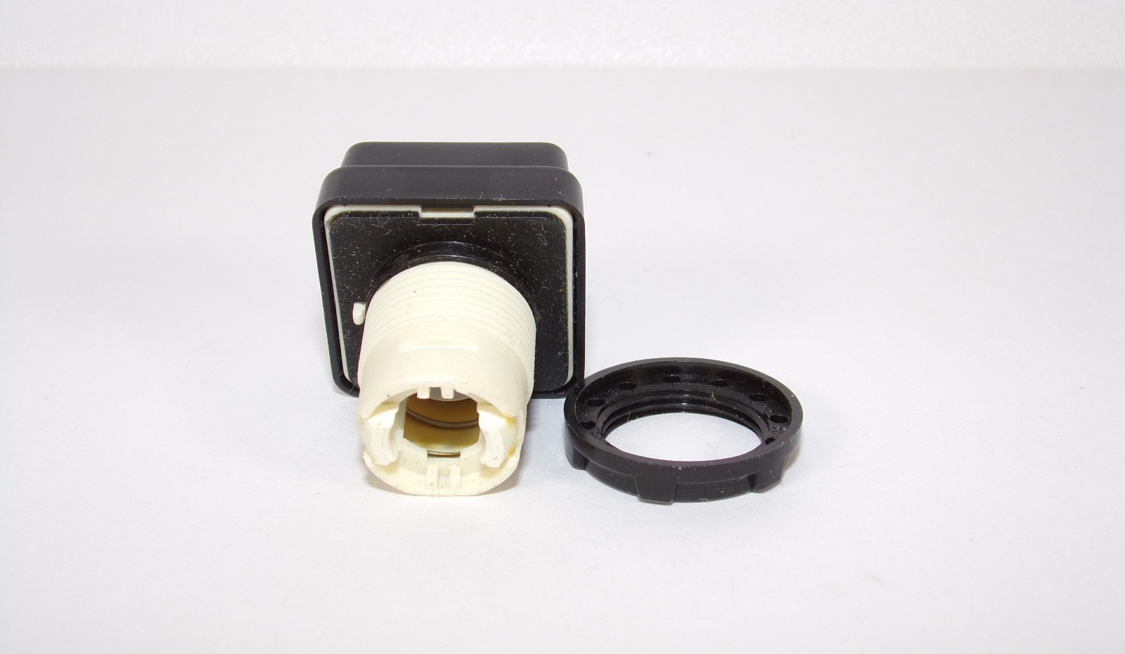 *New* Telemecanique D5A2B Push Button Operator, 021856, Blue (Qty 2)