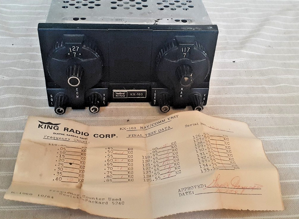 Vntg King model KX-160 10-Tube Aircraft Radio Navigation & Communication Radio