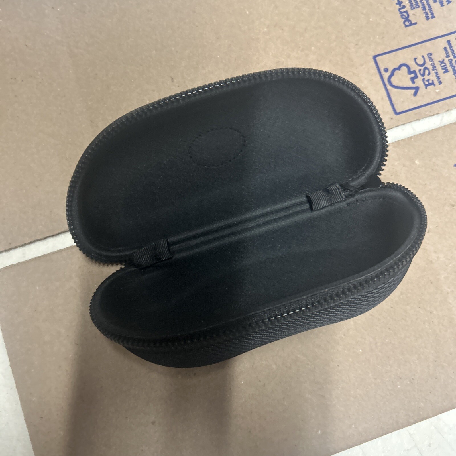 Costa Clamshell Sunglasses Case Only