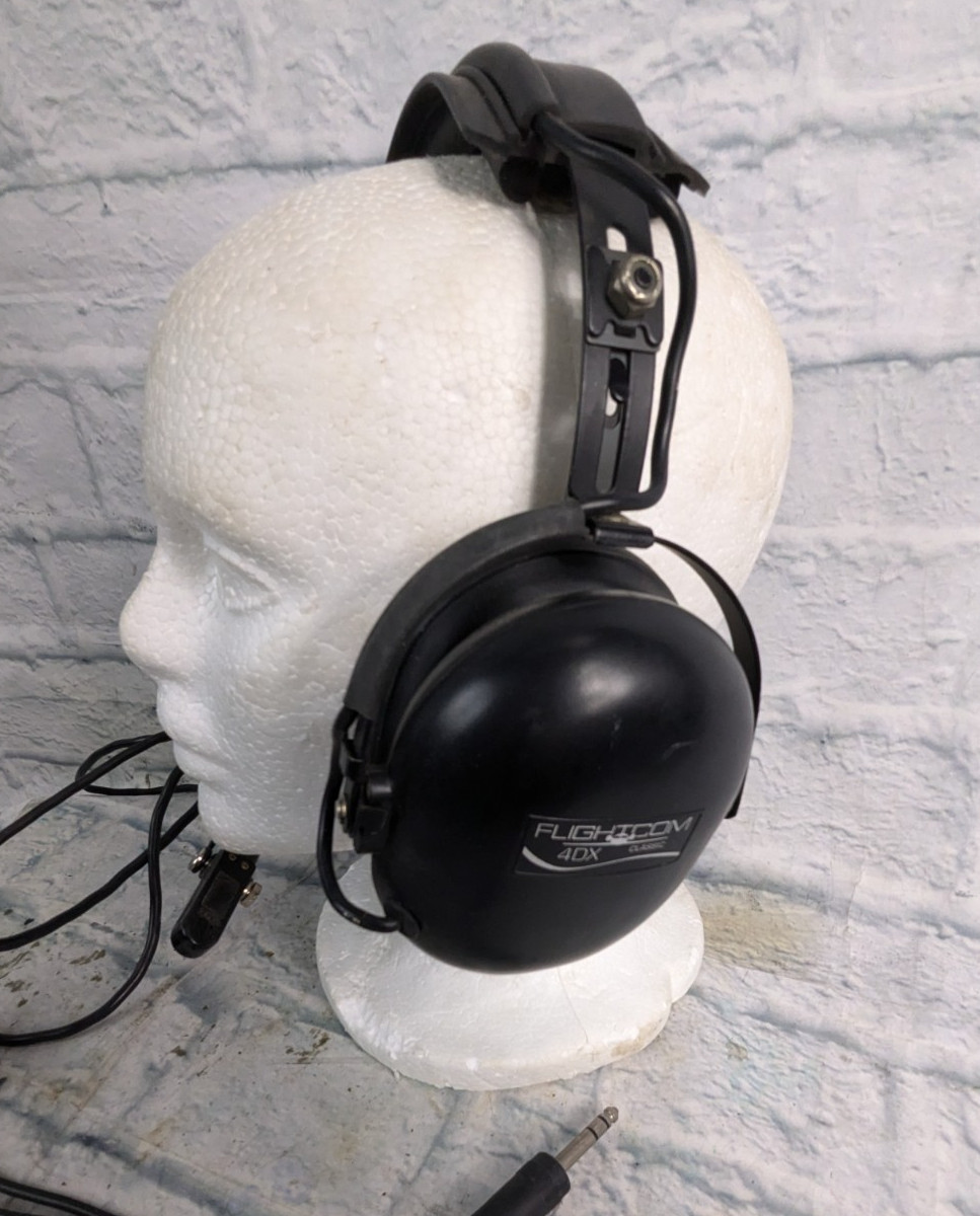 Flightcom Classic 40X Aviation Headset -Used  r2