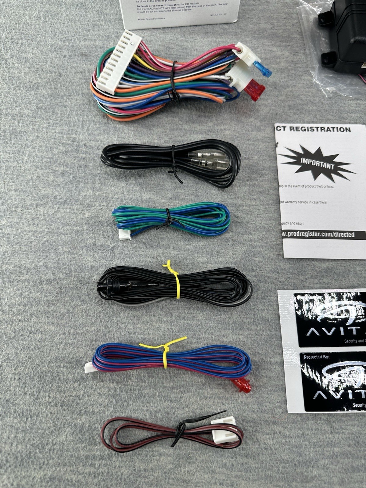 AVITAL 3100 - Universal Car Alarm Security System OPEN BOX Y1
