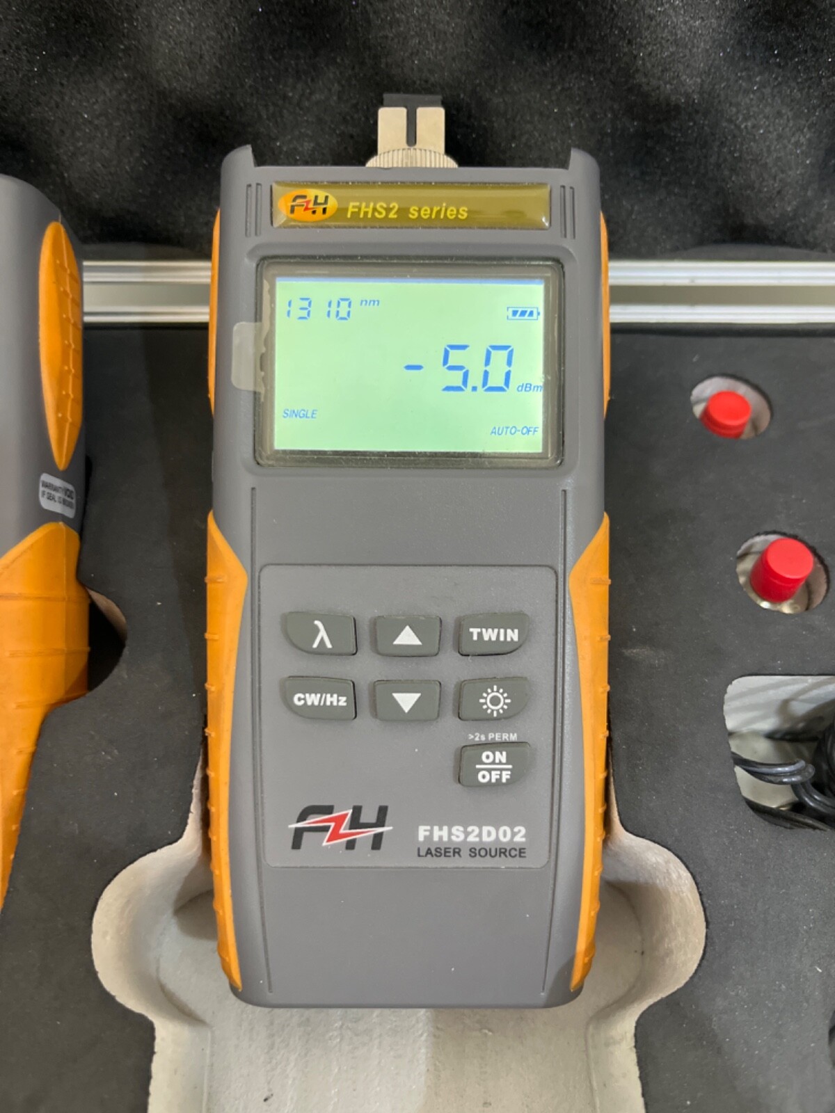 Grandway FHS2D02 Laser Source + FHP2B04 Optical Power MEter