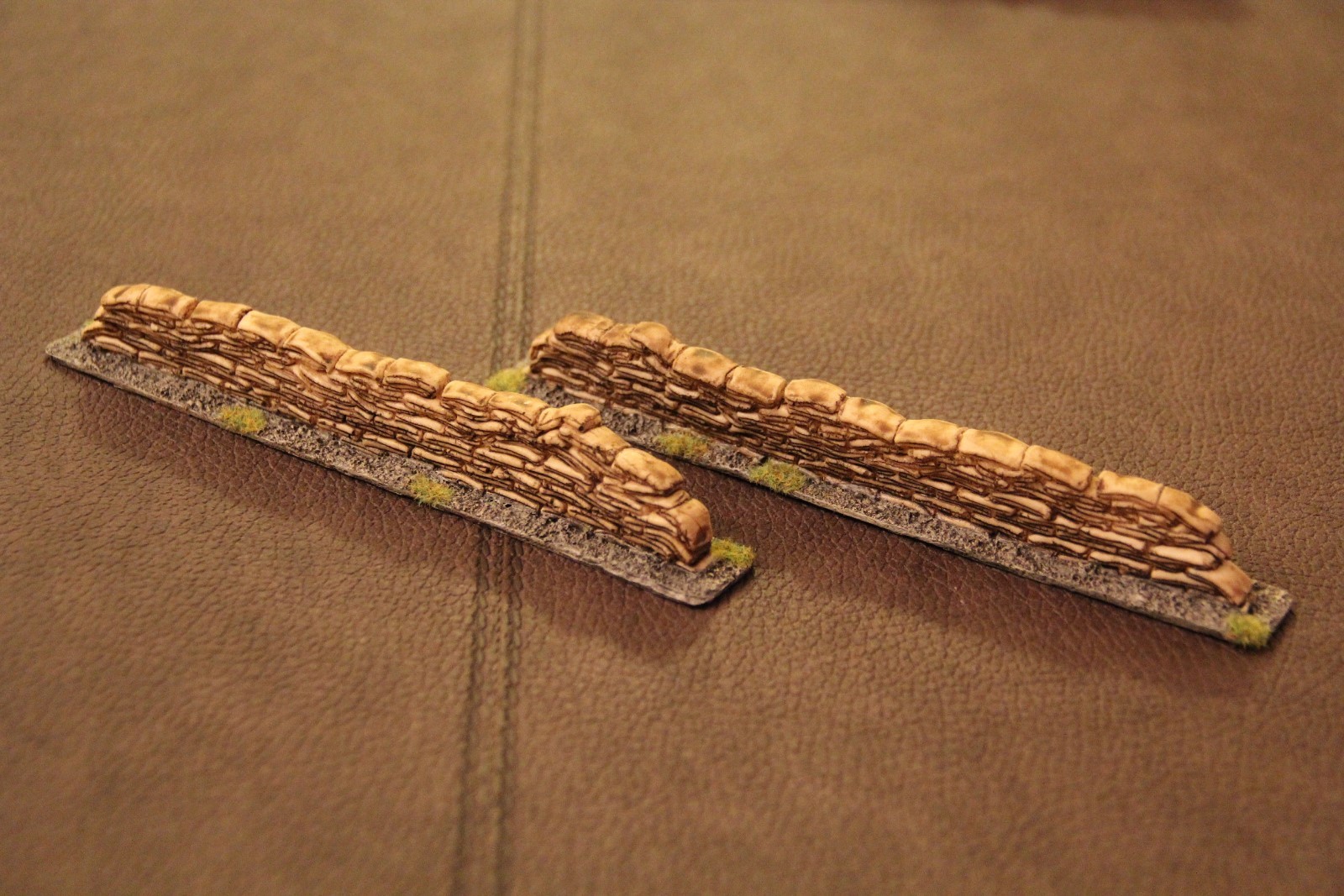 War games scenery modular sand bag walls x2, resin cast warhammer style.