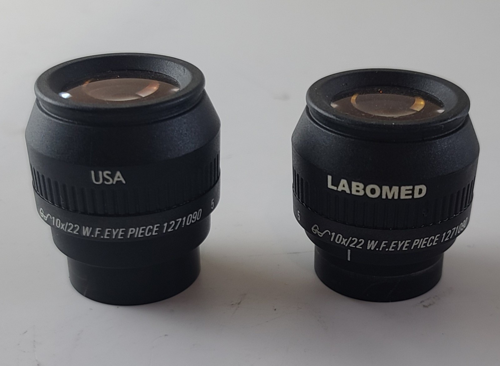 Pair of Labomed Eyepieces 10x 22 W.F. Eye Piece 1271090
