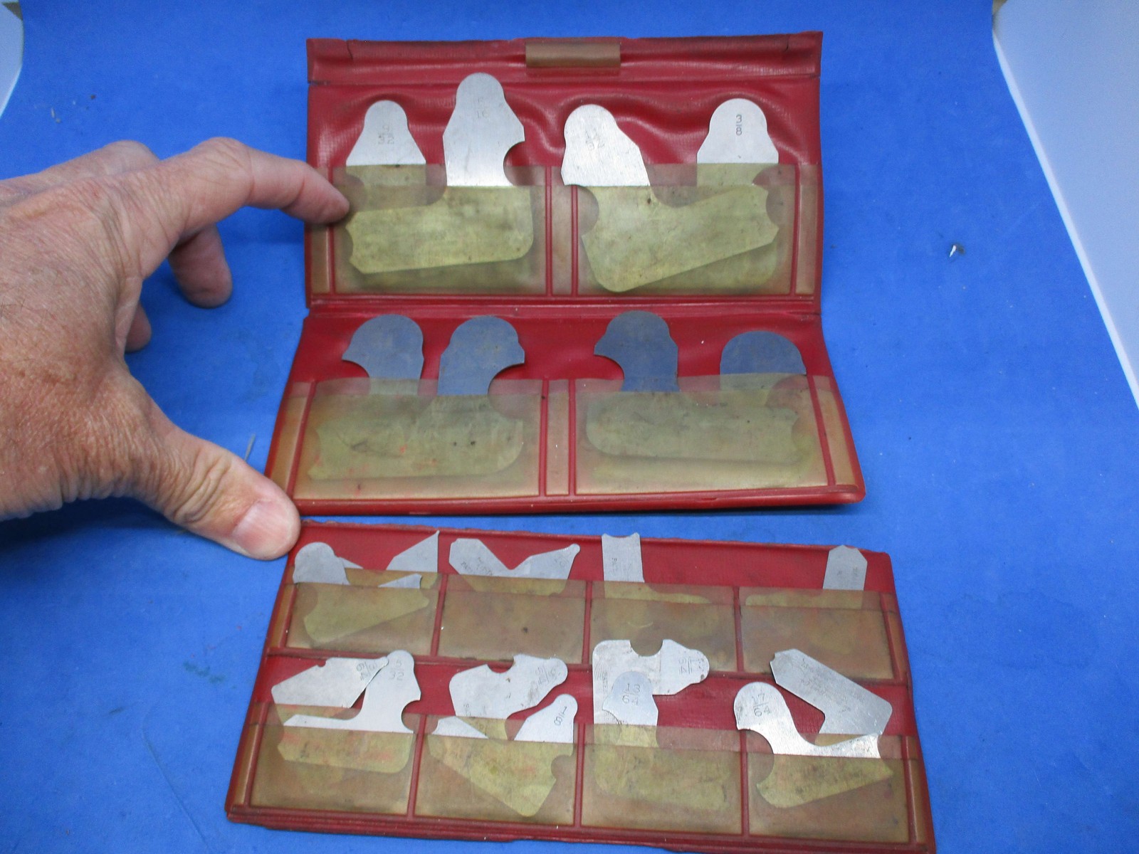 Lufkin 77C Radius Gage Set 1/32–1-1/64 by 6ths, 9/32–1/2 by 32nds 21 pieces