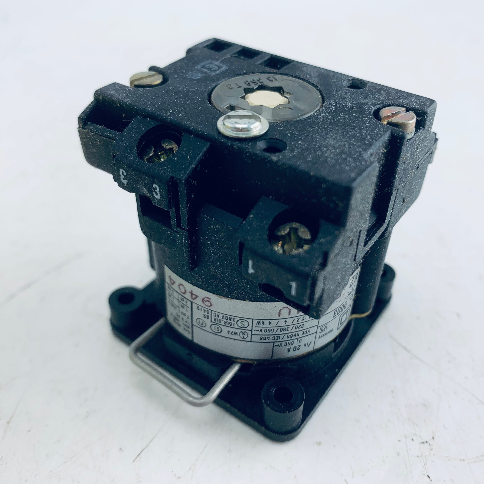 SQUARE D K2A0001A Body for supply changeover switch 20A 4kW 660V