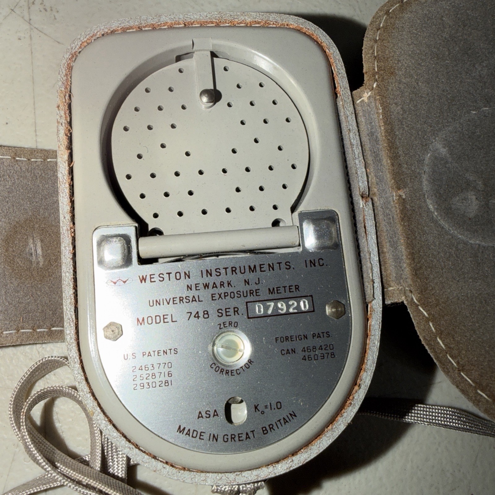 WESTON MASTER 5 INSTRUMENT UNIVERSAL EXPOSURE METER MODEL 748