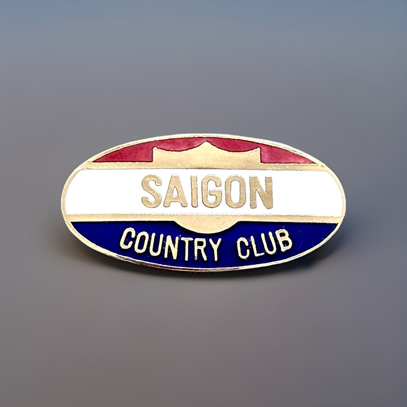 SAIGON COUNTRY CLUB PIN Vietnam