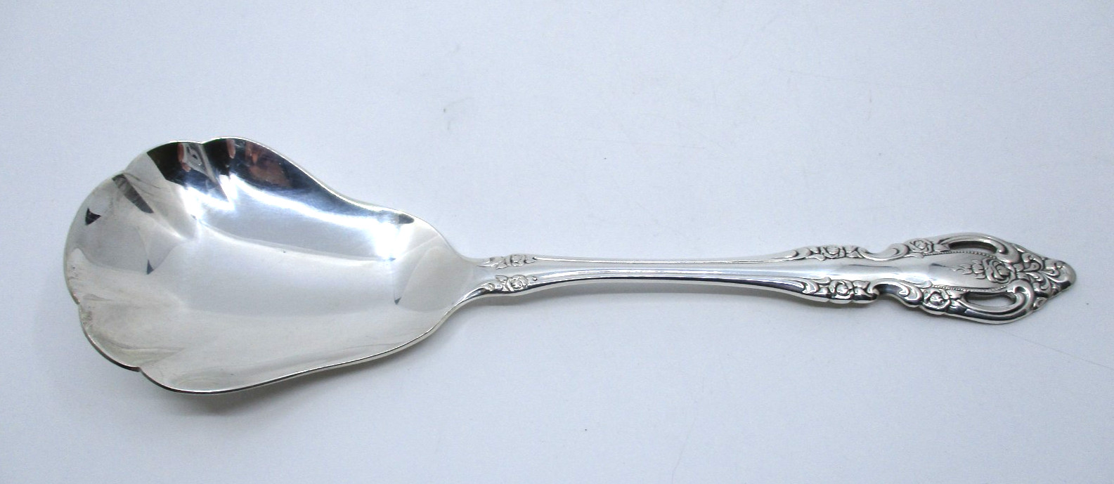 ONEIDA SILVERPLATE BRAHMS CASSEROLE / SEVING SPOON - 8 3/4"  03P