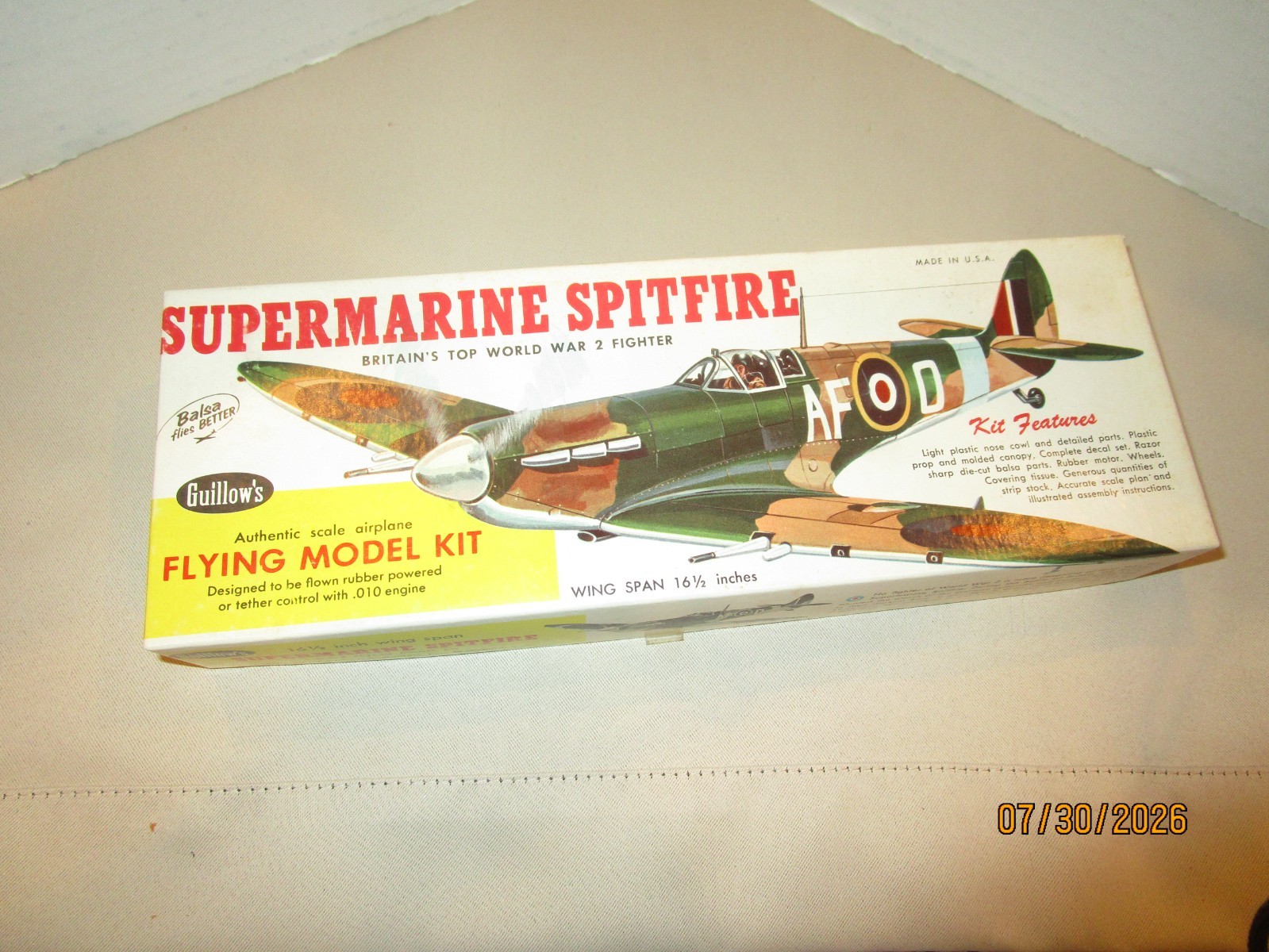 ~ Vintage Guillow's Supermarine "SPITFIRE"WWII Fighter Balsa Kit ~