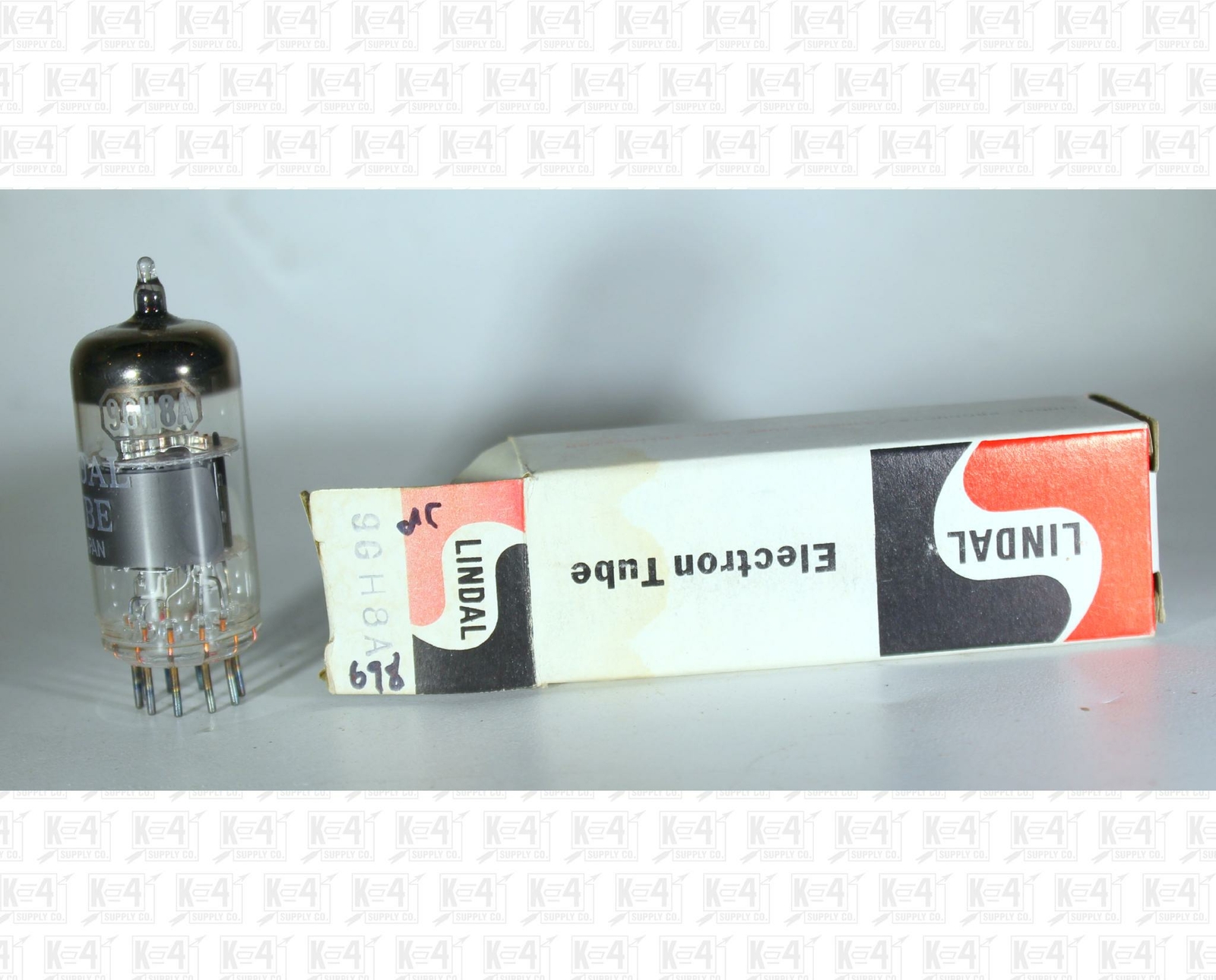 Lindal 9GH8A 9GH8 Vacuum Tube Made In Japan NOS +Box