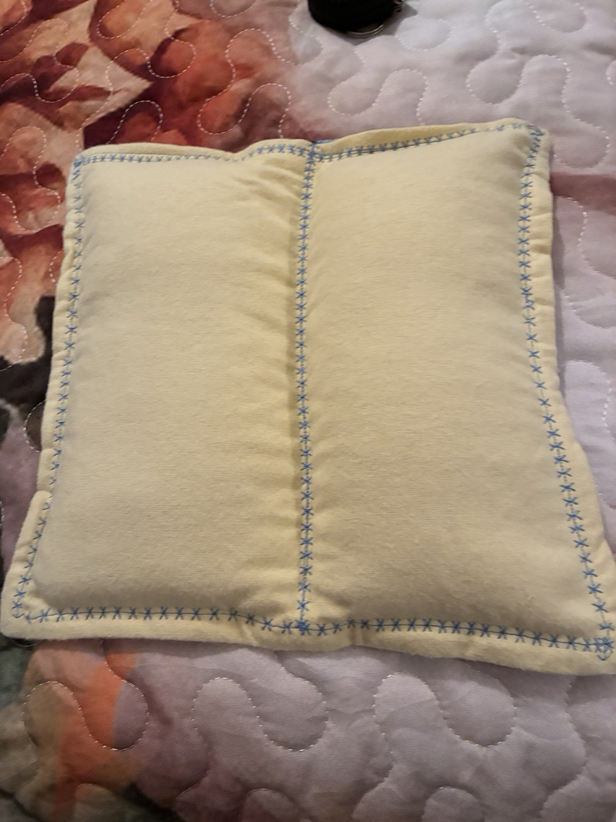 Cold & Hot Pack Reusable Fabric Therapy Pad Rectangle Blue/Beige Winter Print