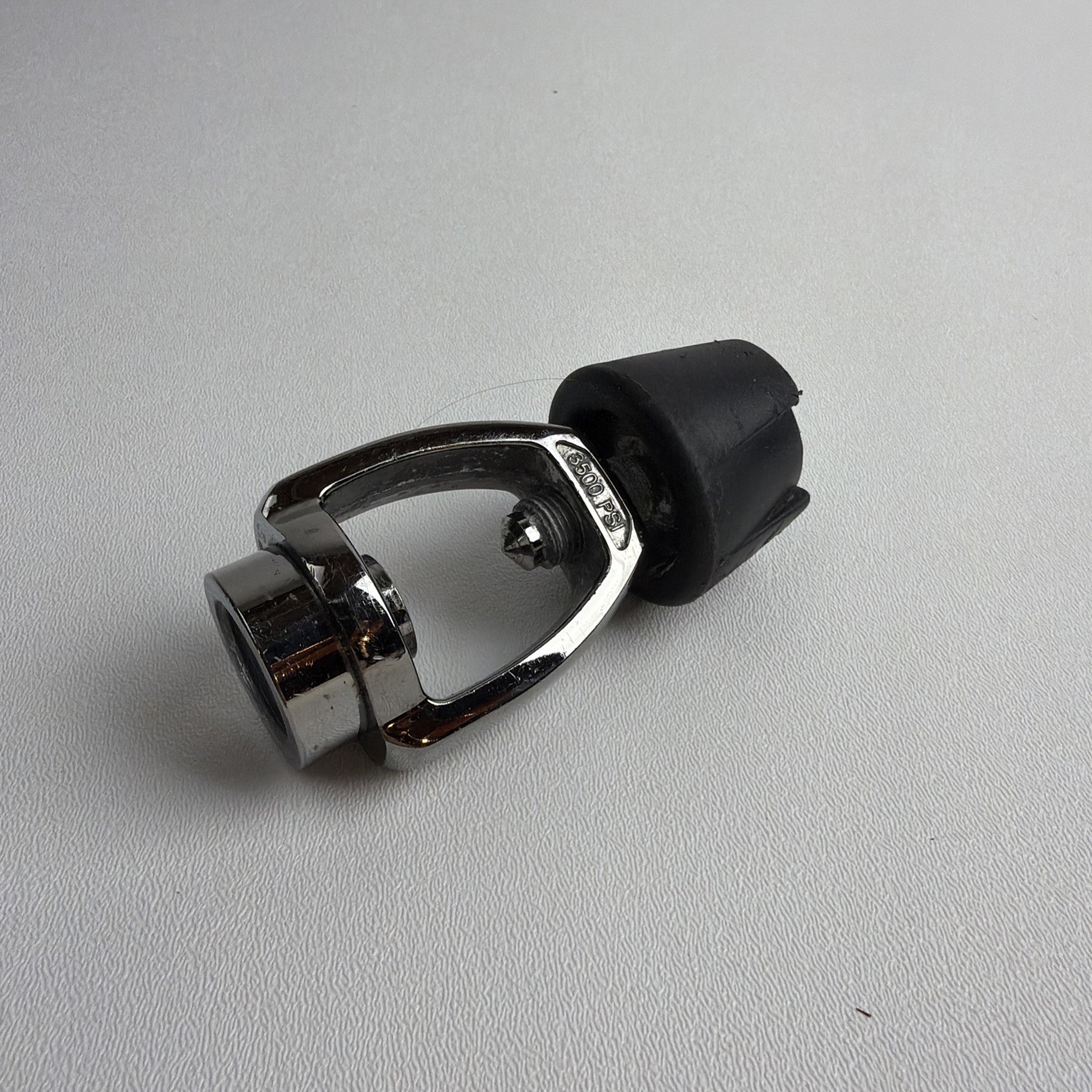 HOG Scuba Diving Regulator DIN to Yoke Adapter Diving Highly Optimized Gear