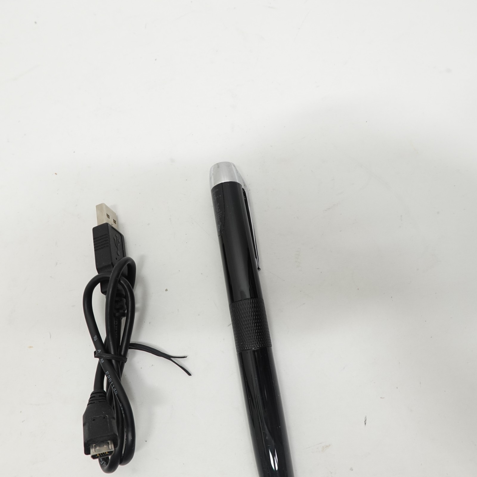 Livescribe 3 Smartpen V1110 .. UNTESTED