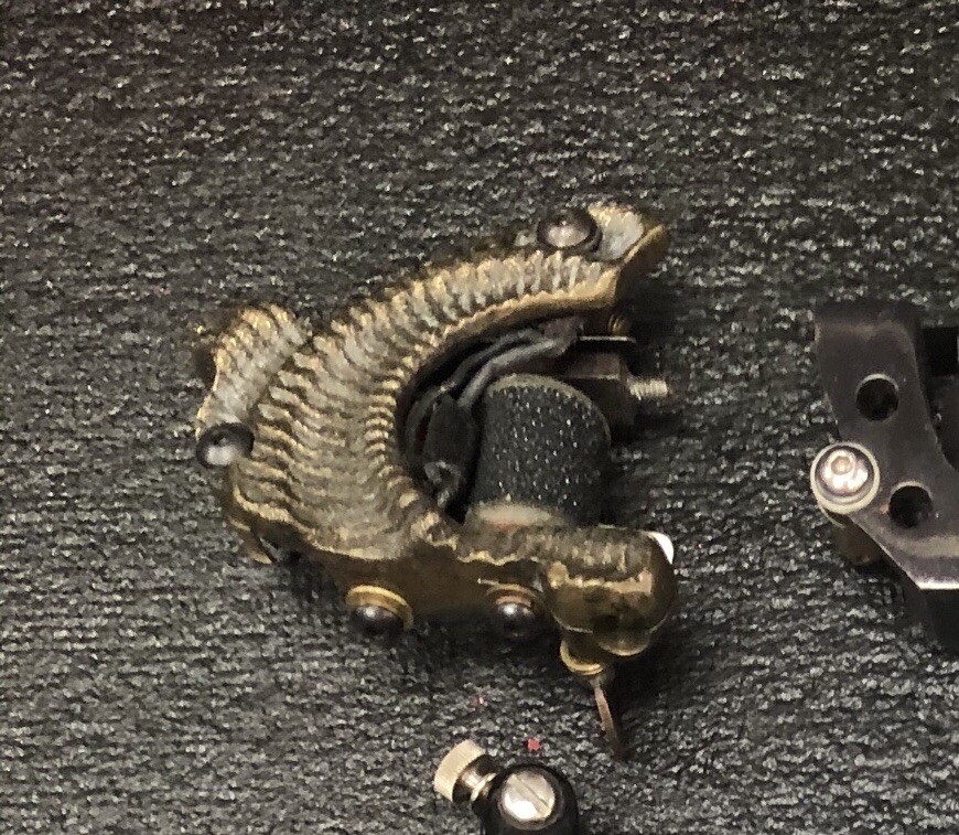 TAP Irons TapOmatic carved bio tattoo machine liner Rollomatic Style