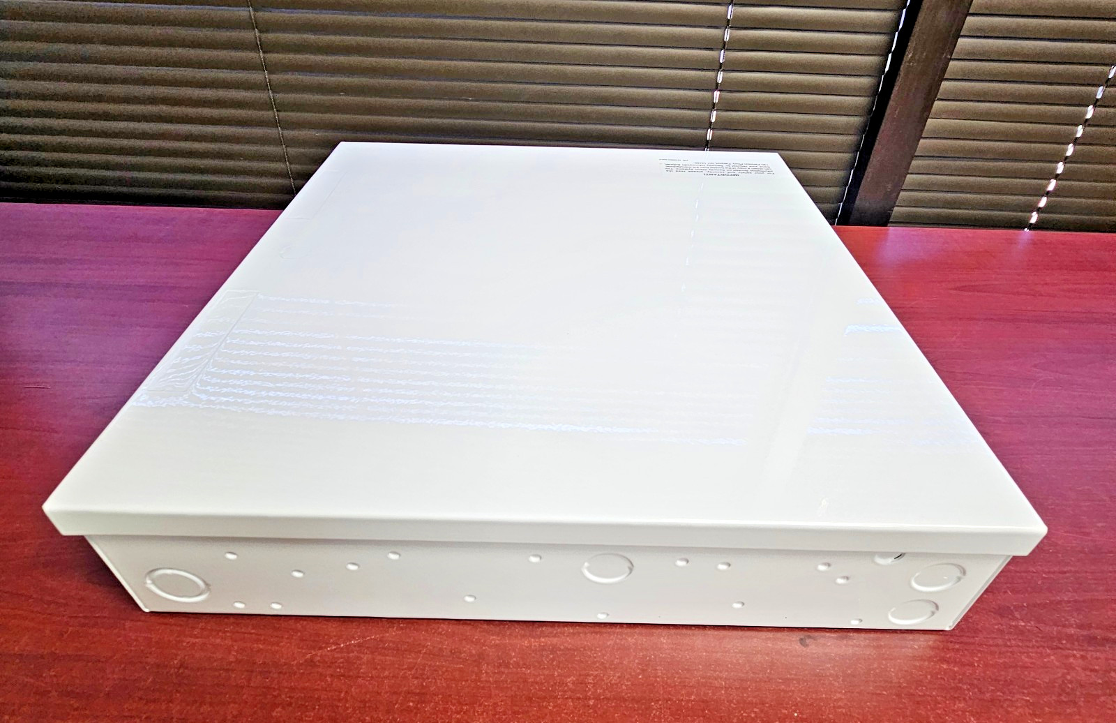 Bosch B8103 Mounting Box for Switch White White NEW (Open Box)