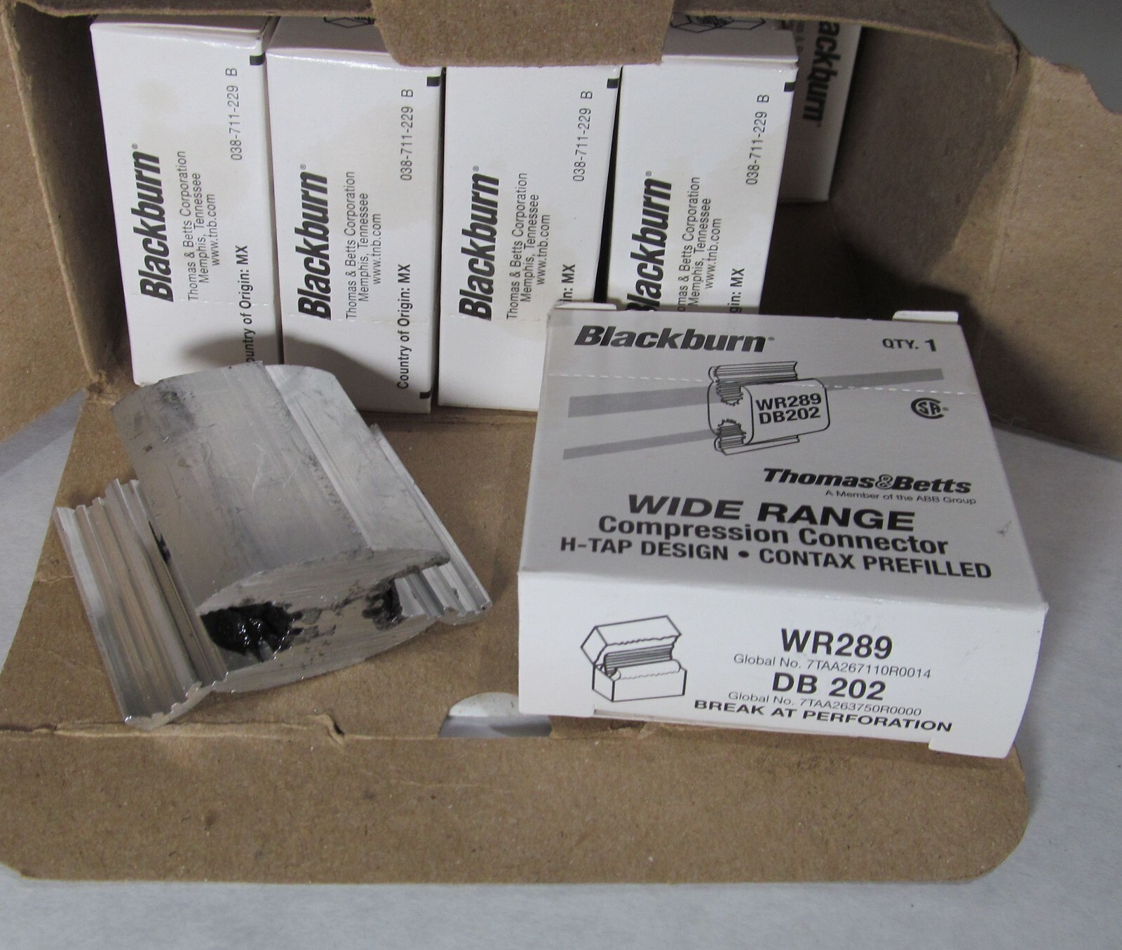 25 THOMAS & BETTS BLACKBURN WR289 DB202 WIDE RANGE COMPRESSION CONNECTOR H-TAP
