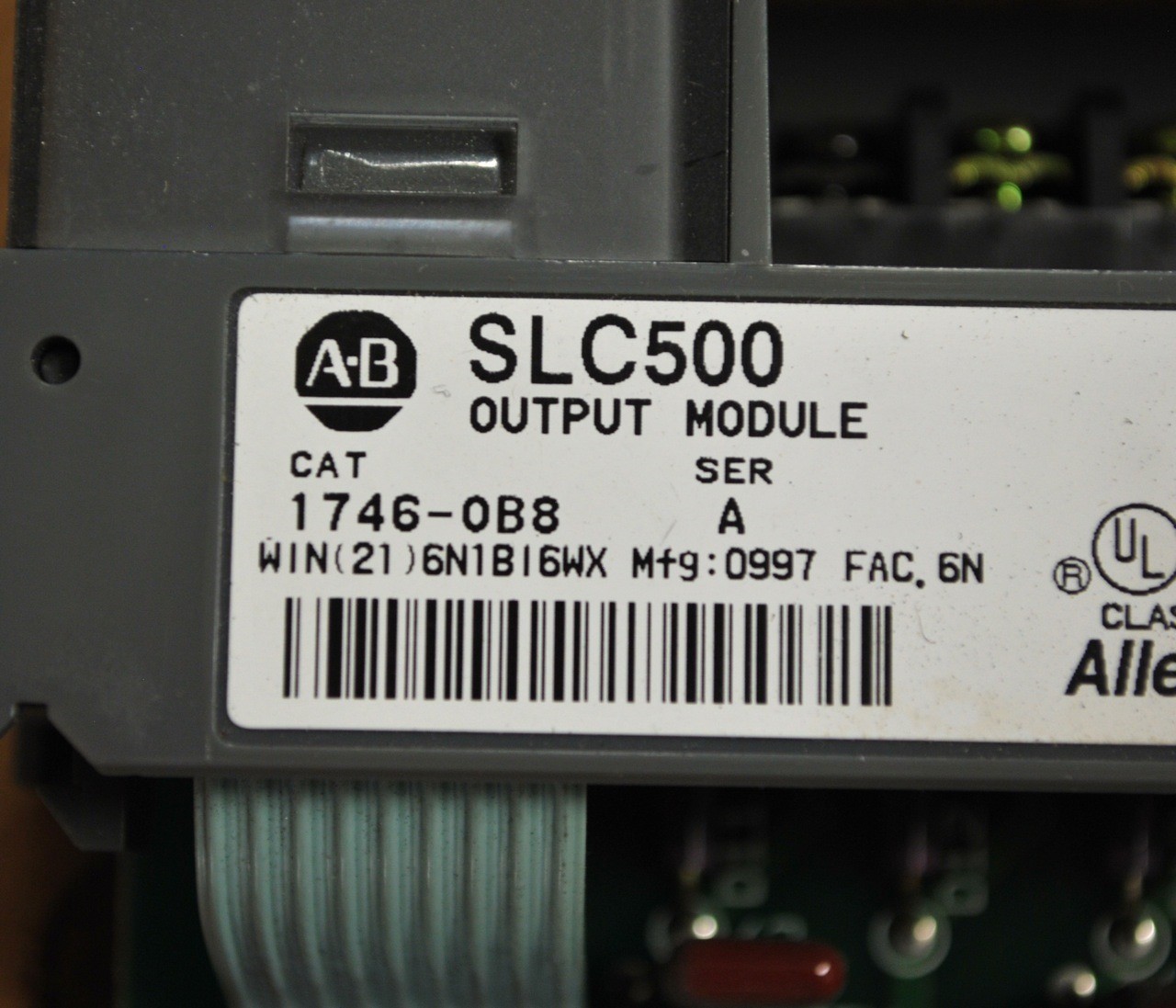 Allen Bradley 1746-OB8 Ser A, DC-SOURCE SLC 500 Output Module - USED