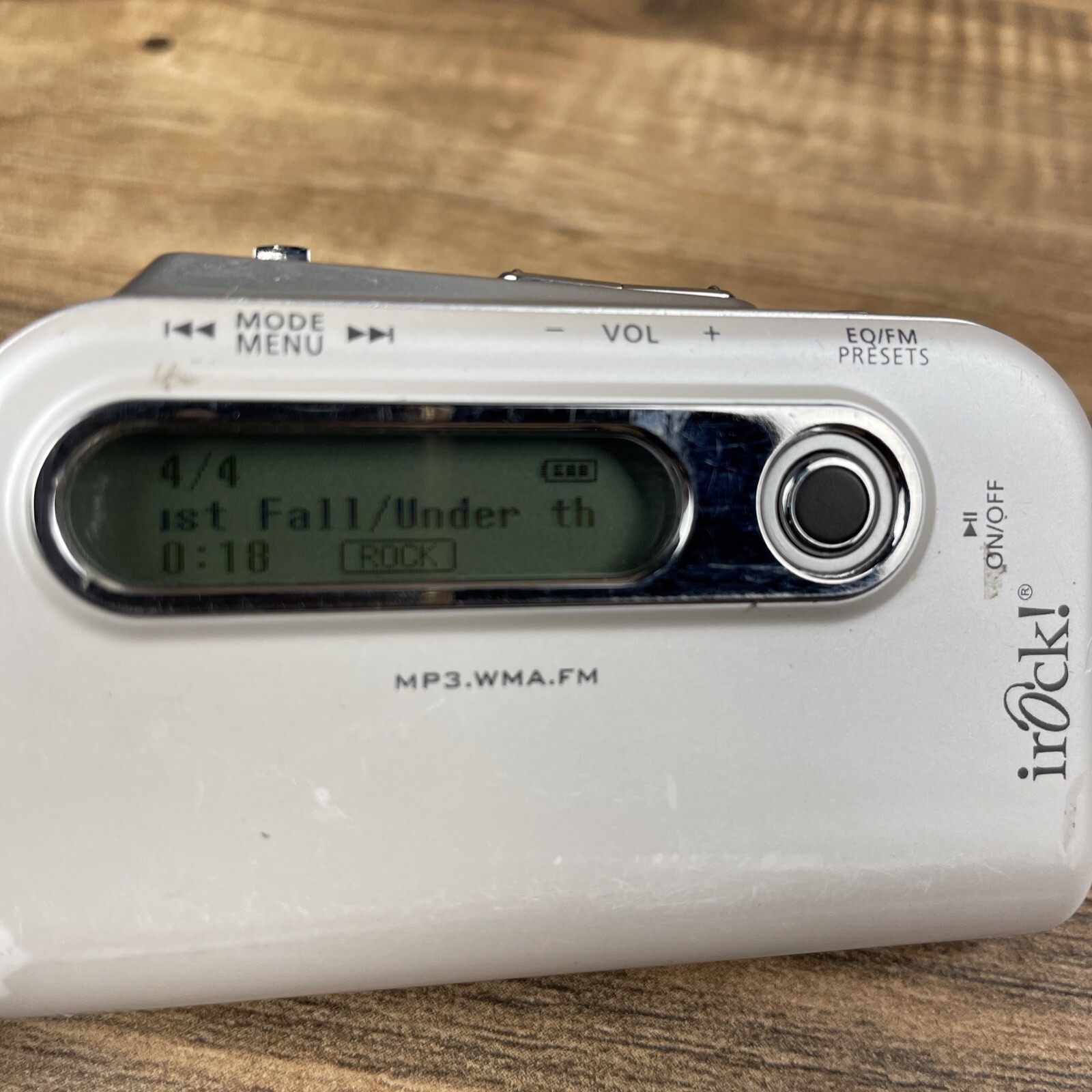irock! 830 MP3 Player (128 MB) Working