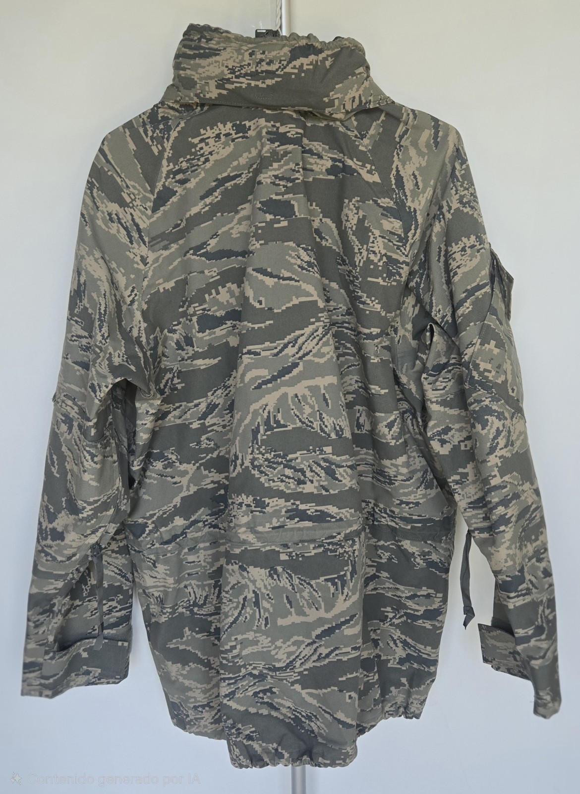 U.S. Air Force APECS Gore-Tex Parka ABU Tiger Stripe Camo Jacket Large Regular