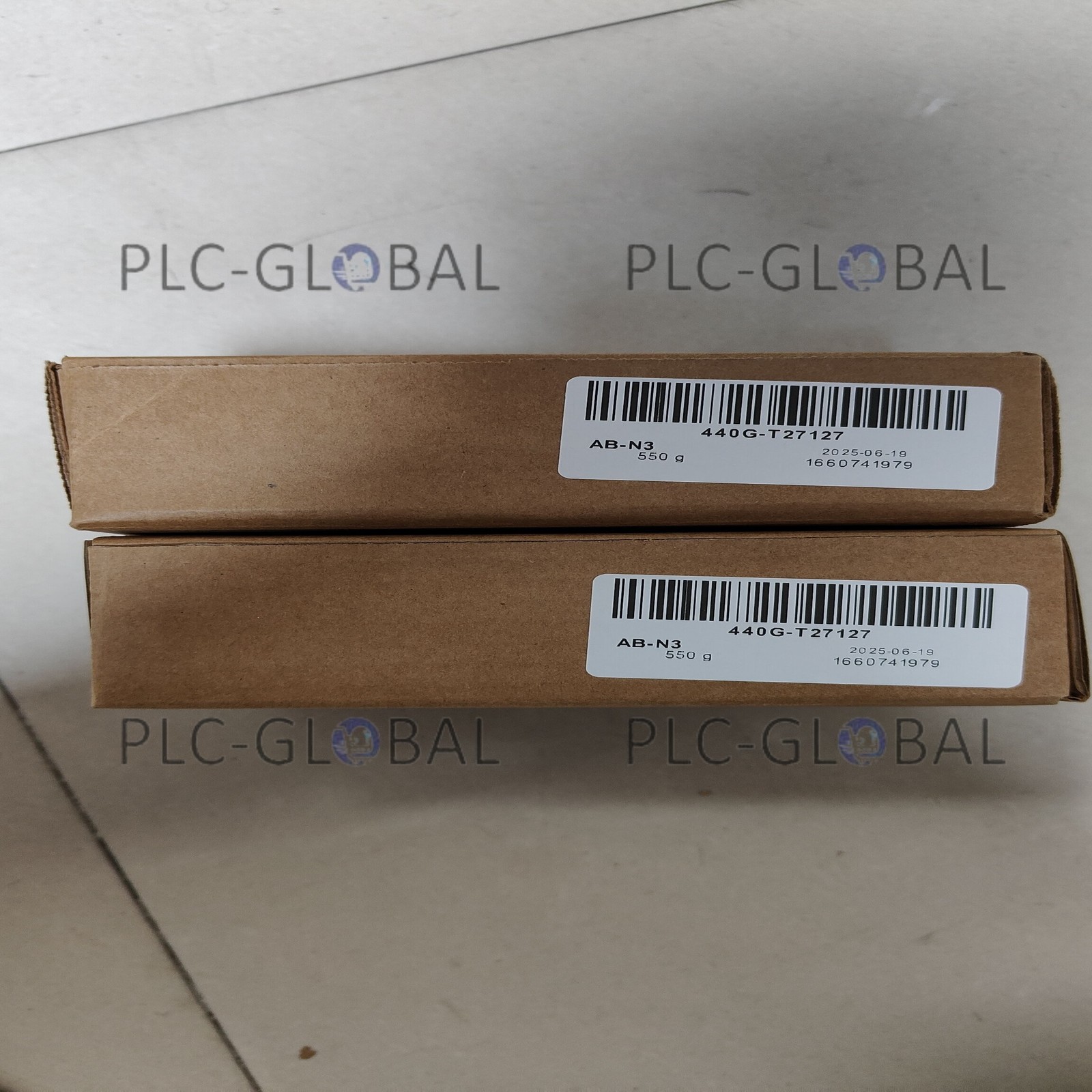 Real US local Stock 1pc new Allen-Bradley 440G-T27127 fast shipping
