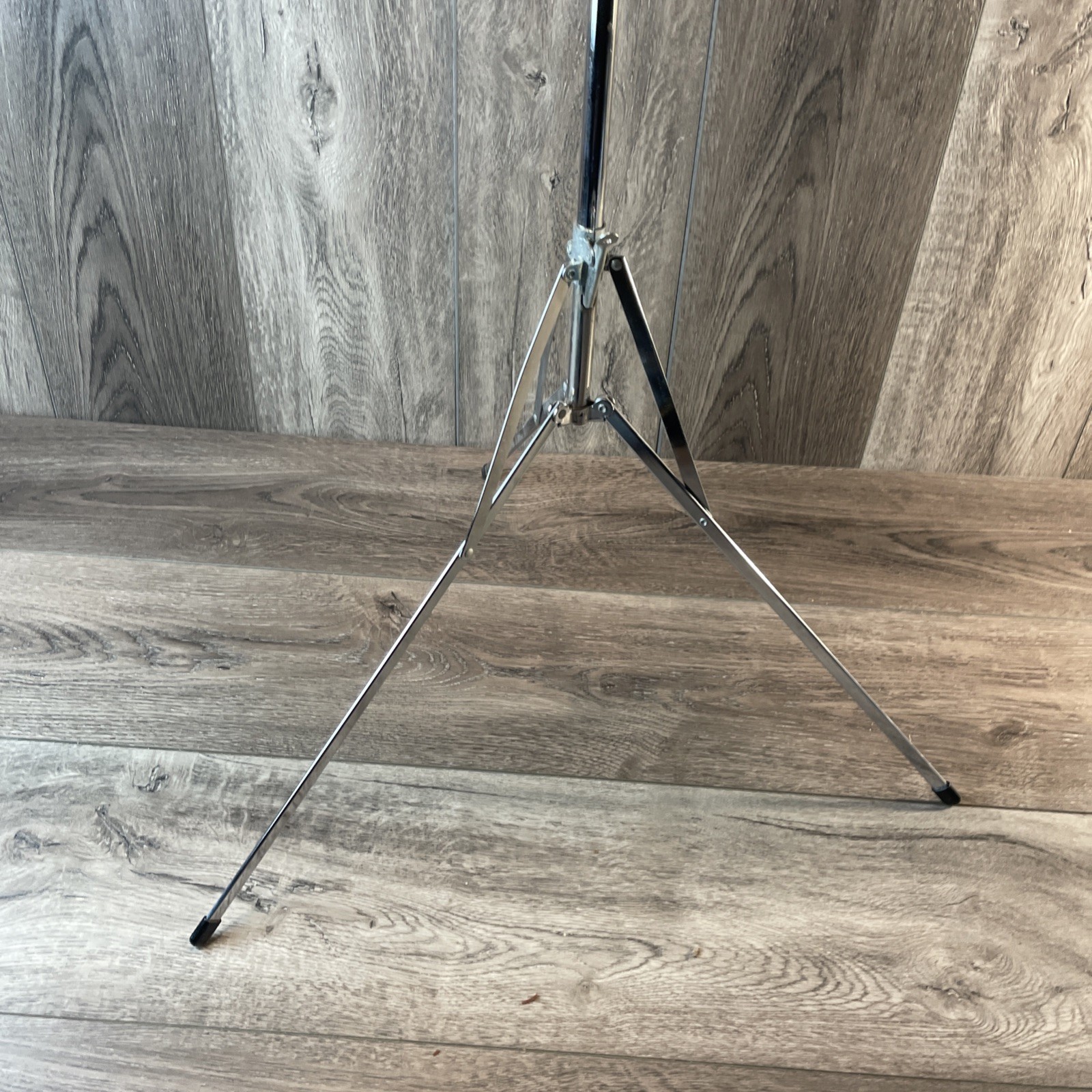 The N400 Hamilton Folding Chrome Music Stand Adjustable Height