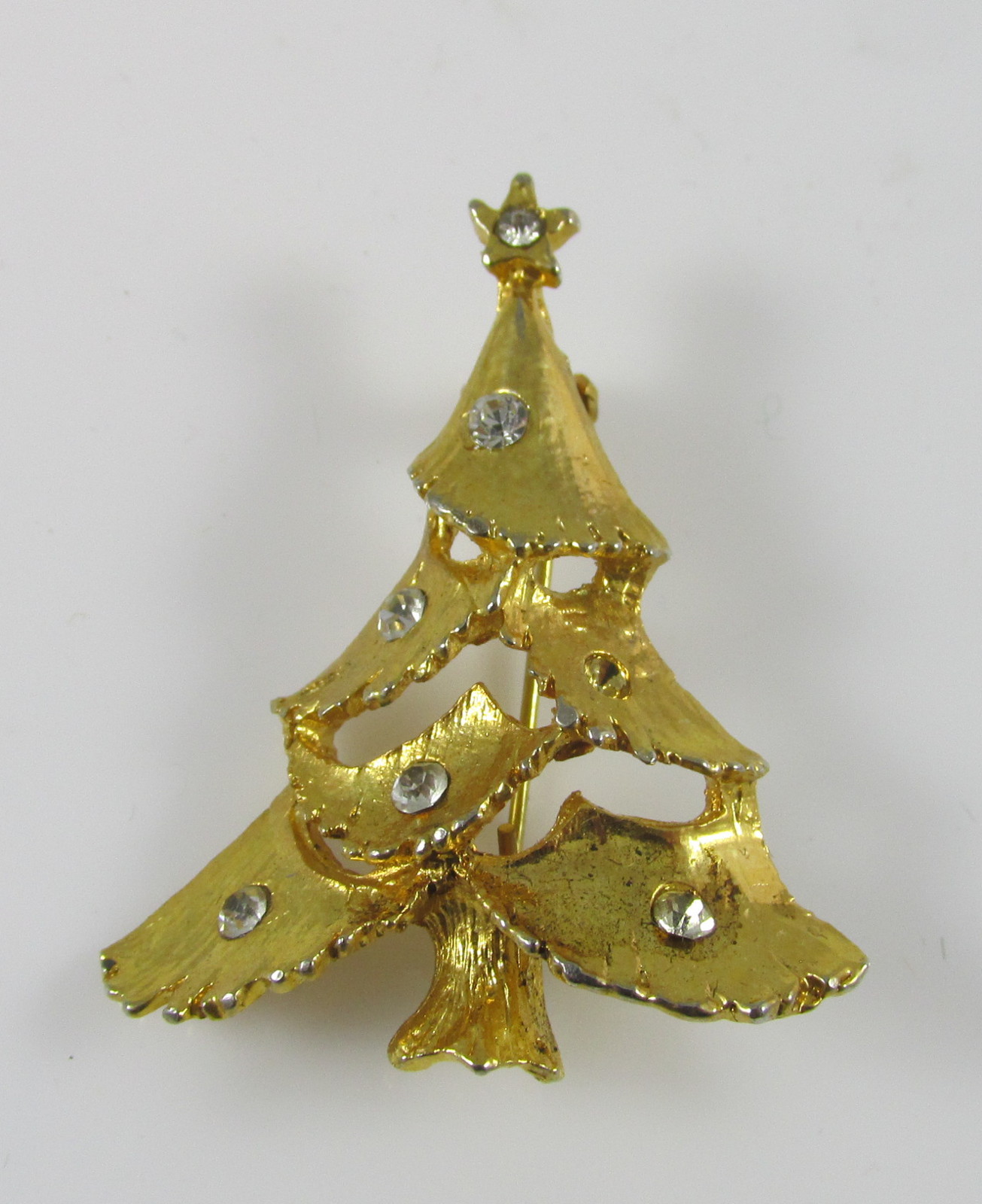 Vintage Christmas Figural Tree Pin Brooch Goldtone w/Rhinestone Highlights