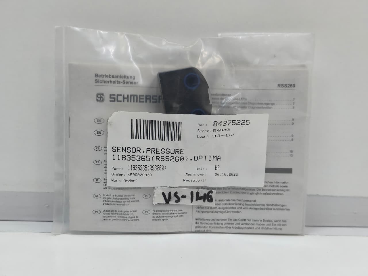 NEW SCHMERSAL RSS260-I2-D-ST ELECTRONIC SAFETY SENSOR, VS#146