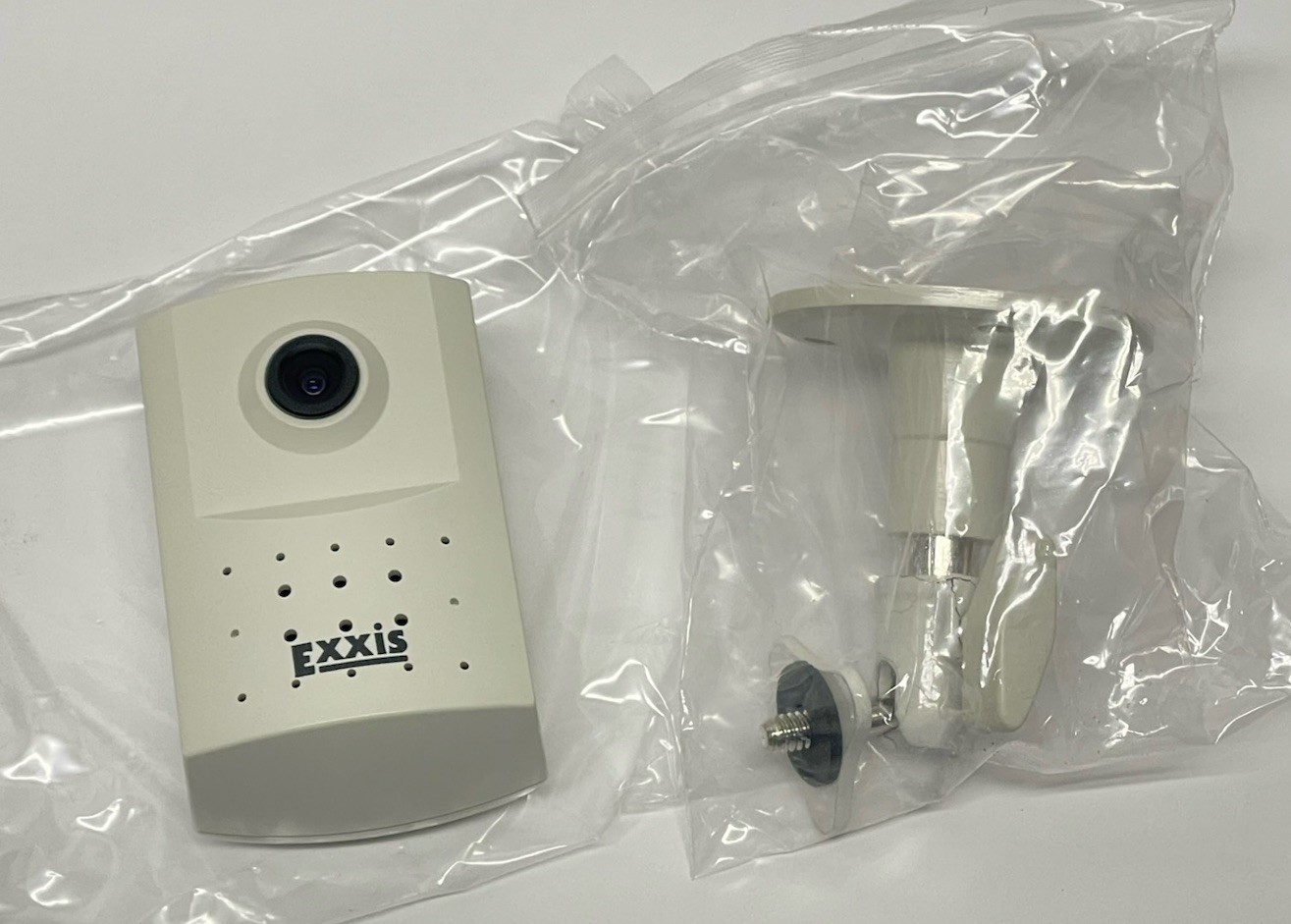 Exxis Surveillance Camera CCD B&W CAMERA ROLLING FREE MODEL ESC-1A EIA w/Stand