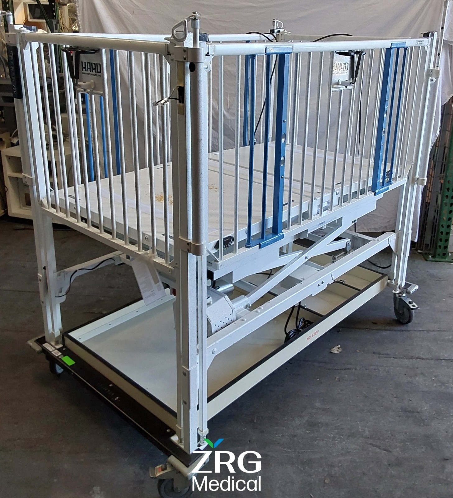Hard Mfg Electric Hospital Crib