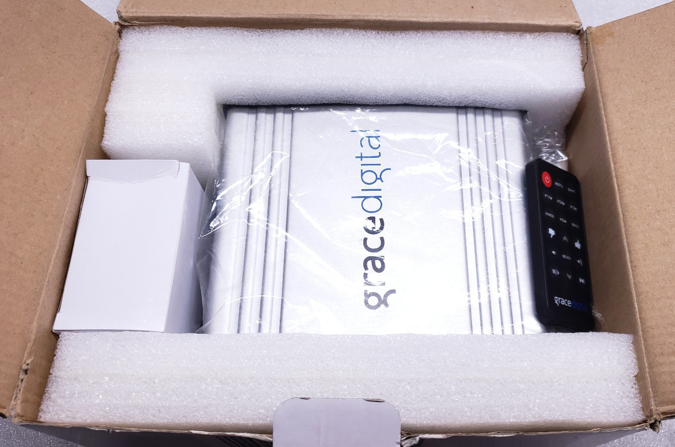 GRACE DIGITAL GDI-SXBR1 SIRIUS XM Music for Business Audio Streamer #99