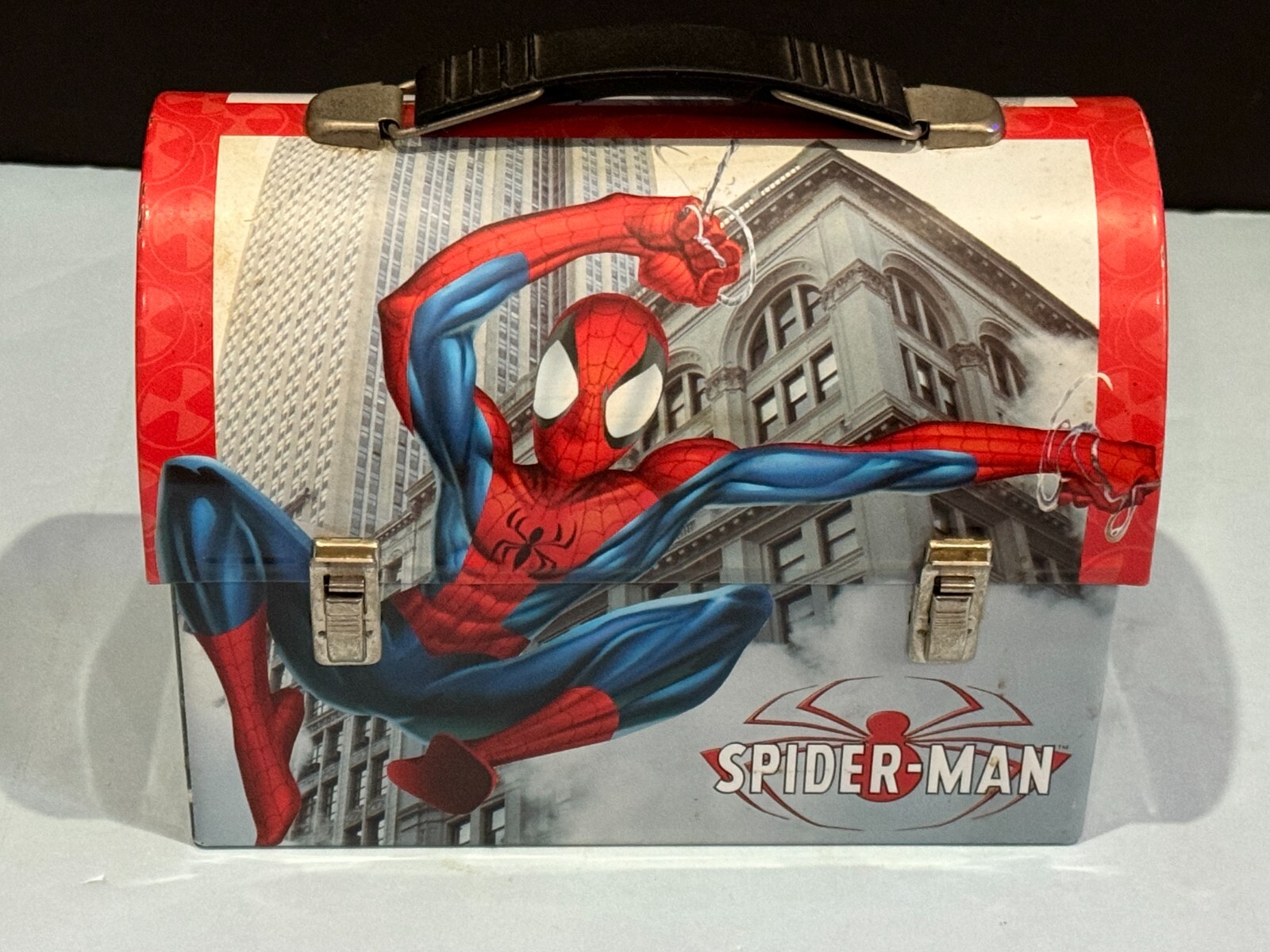 Spider-Man Marvel Lunch Box ~7" x 6"  x 3.5" The Tin Box Company 2003
