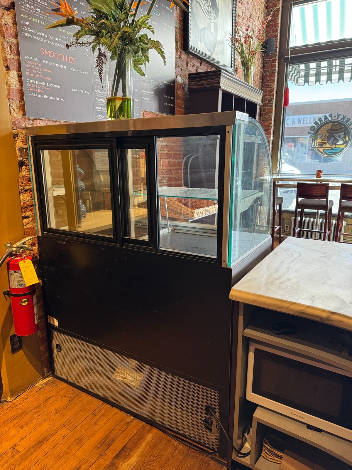 Millrock Display Cases Grab N' GO Combo