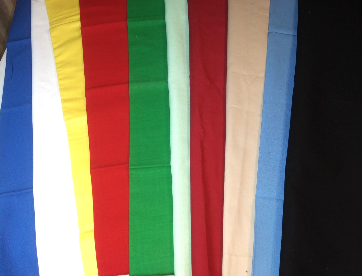 Fat Quarters Fabric Solid Colors 2.5 Yards Cotton 10 Pieces