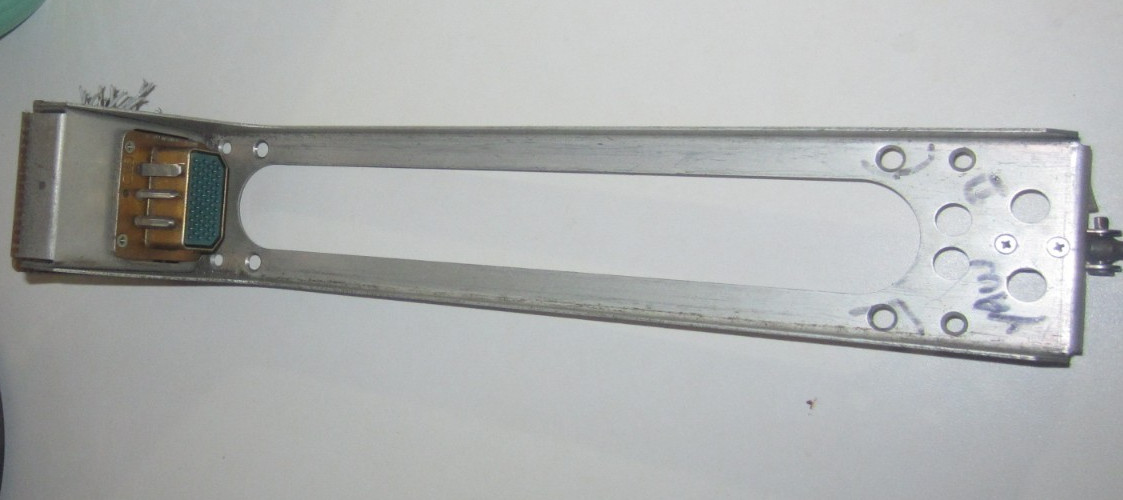 YAW DAMPER RACK P/N 390R-18 MOUNT 622-1194
