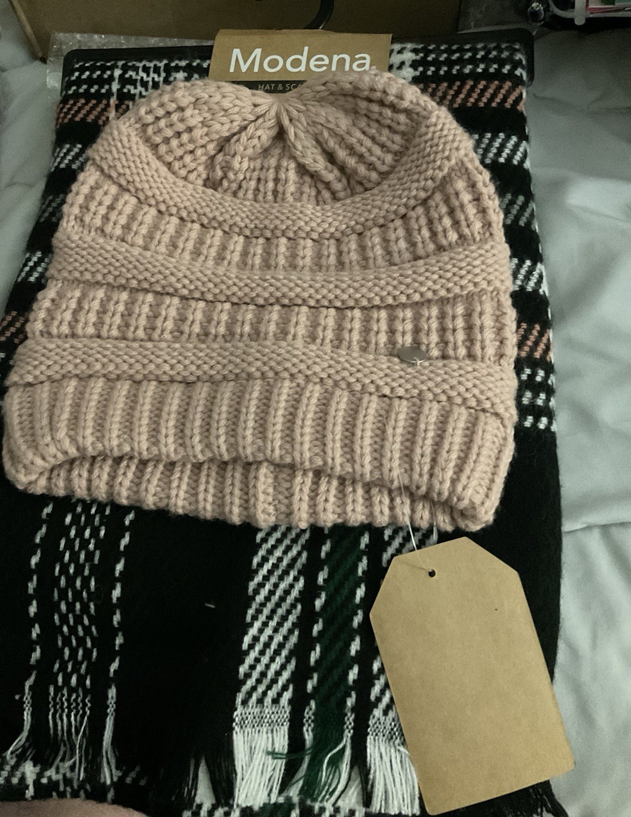 Modena Wonderful Scarf And Hat For Ladies Set. Perfect For Winter NWT