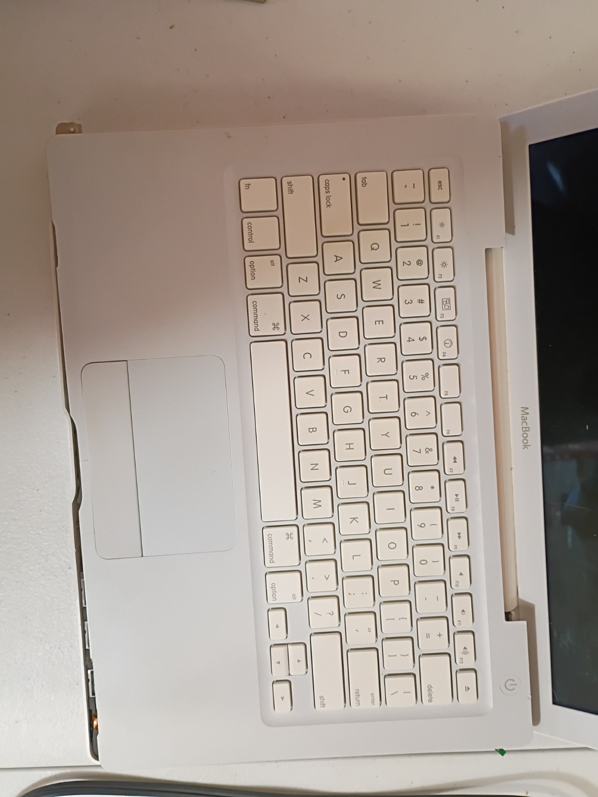 Apple Mac Book for Parts Not Sure What Generation As-Is 0209
