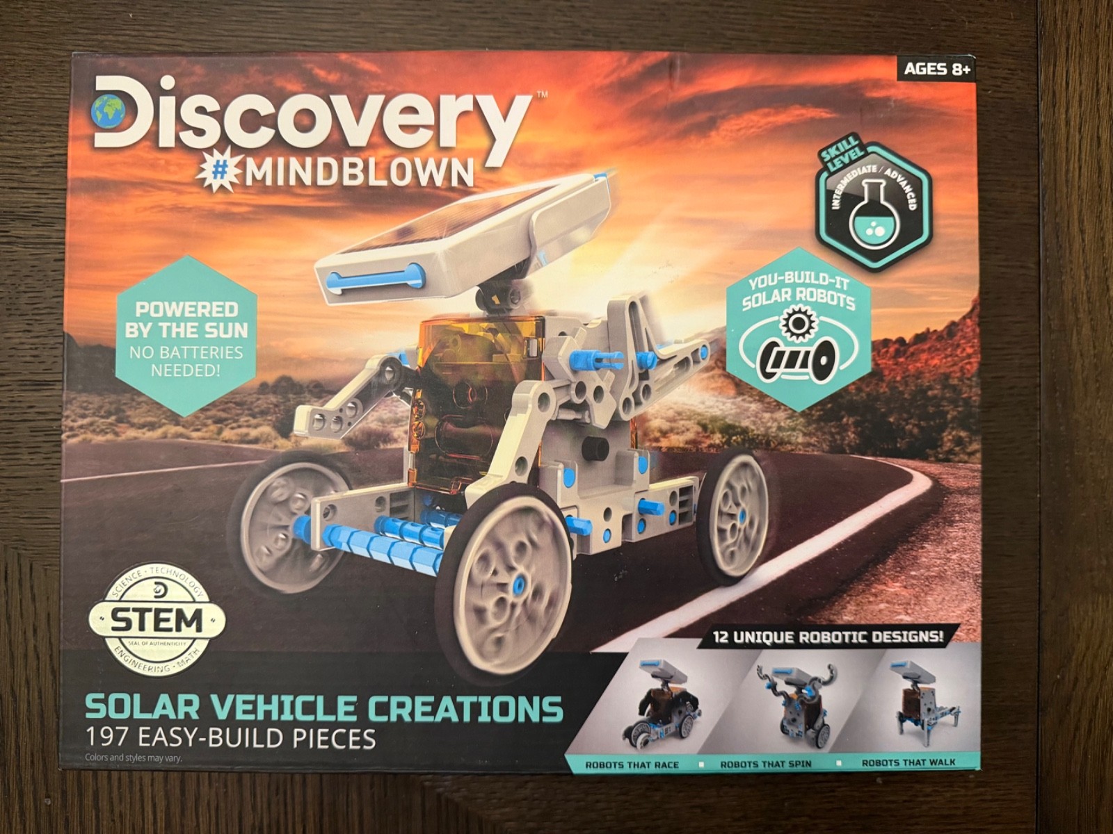 Discovery #Mindblown Solar Vehicle Creations STEM Kit 197 Pieces 12 Builds
