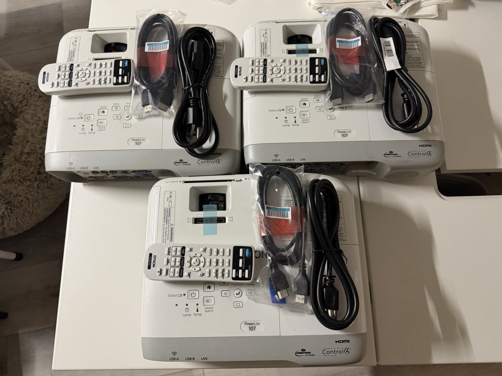 Lot of 3 Epson PowerLite 107 XGA 3500 Lumens Projector Bundle + Remote 4000+ Hrs