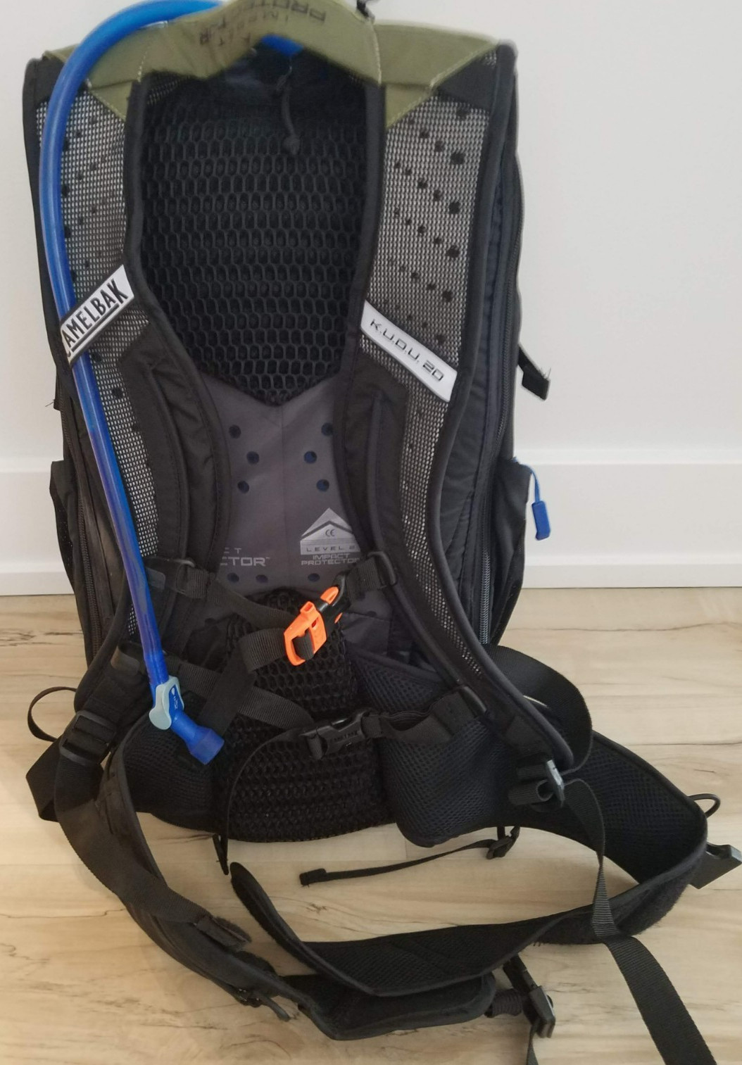 CamelBak K.U.D.U 20L Impact Protector Level 2 with Hydration Hiking Backpack M-L