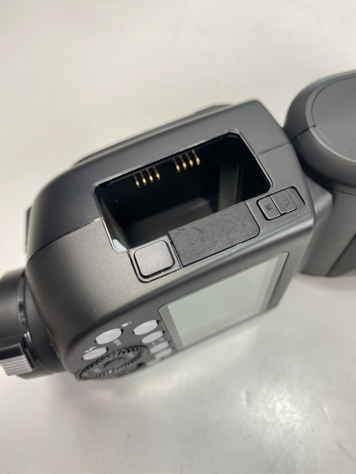 Flashpoint Zoom Li-on X PRO R2 TTL On-Camera Round Speedlight Flash for Nikon
