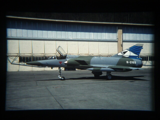 ## photo Swiss Air Force Mirage III RS R-2103 Buochs 1998 (NGT) Kodachrome ##