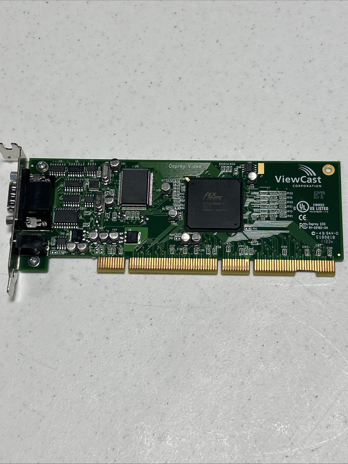 ViewCast Osprey 230 PCI-X Analog Video Audio Capture Card HD-15 94-00192-04 R G