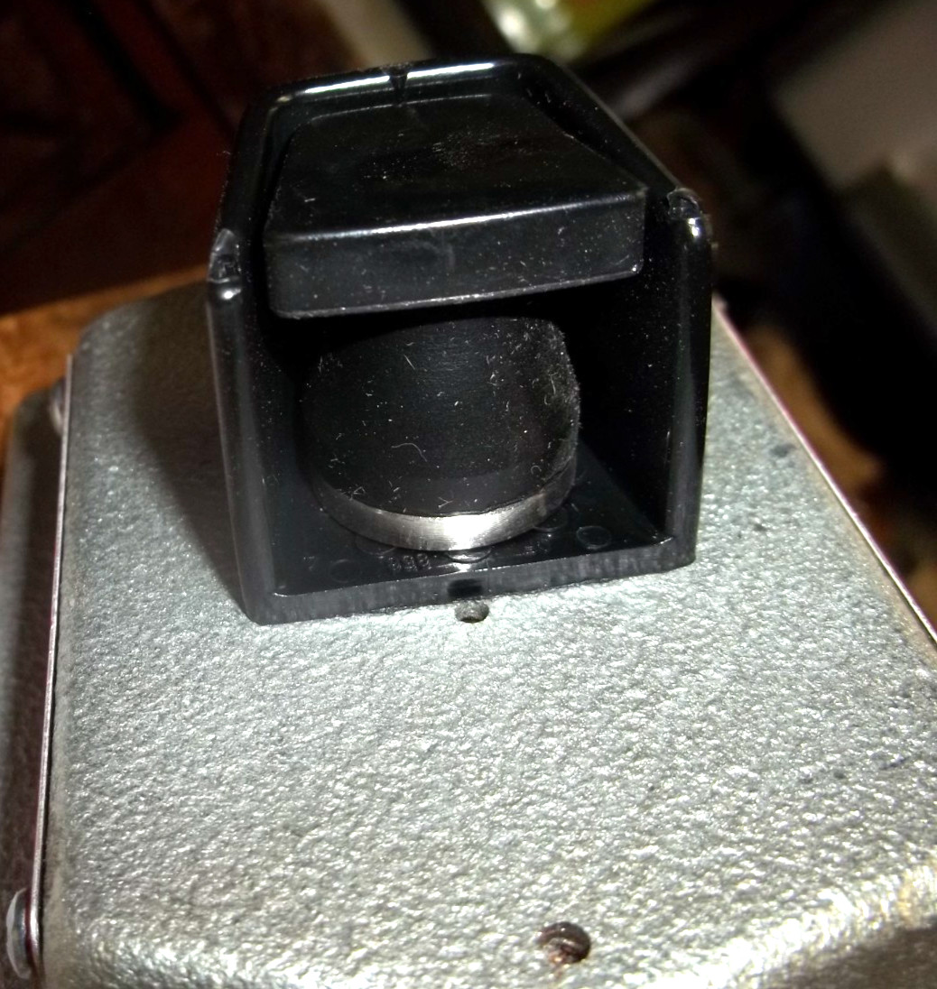 COOPER DSD918 EXPLOSION PROOF FRONT OPERATED COVER W/ SINGLE PUSHBUTTON (488)