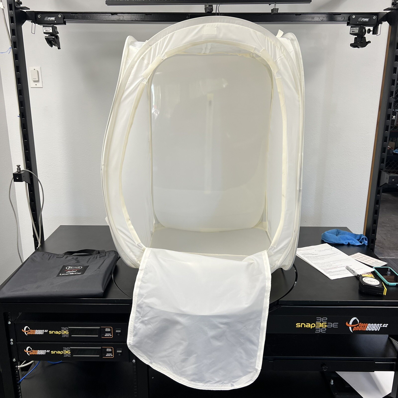 Lightbox Photek Digital Lighthouse Model # DLH-24/36 Light Tent White No Sweep