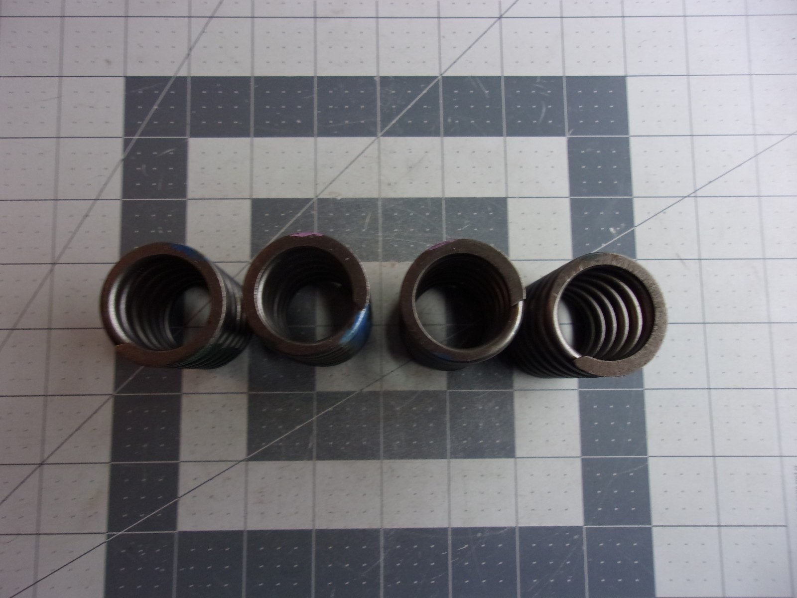 Clevite 212-1292 (4) Valve Springs